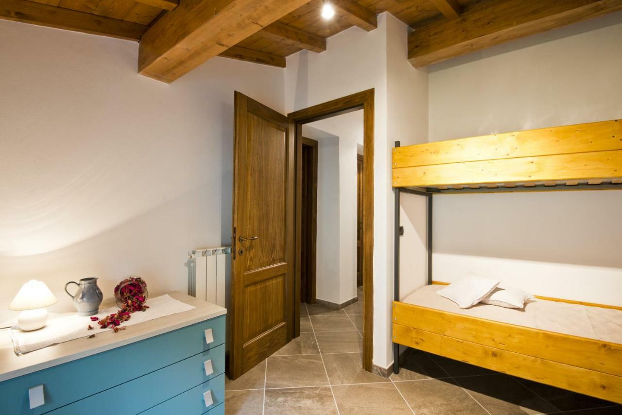 Le Casine Del Borgo Bed and Breakfast Borgo a Mozzano Exteriör bild